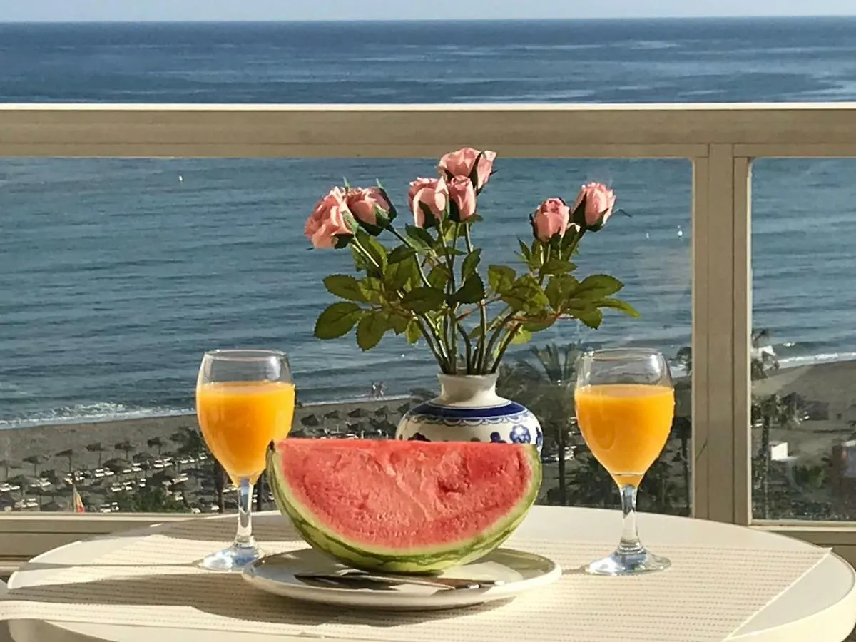 Cozy Apartment With First Line Seaview In Perfect Location, Near The Marina Benalmadena
